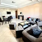 Luxury Family Apartment 5Min Beach