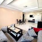 Luxury Family Apartment 5Min Beach